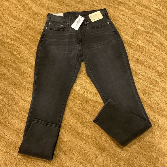 Abercrombie & Fitch 28x32 Athletic Slim Standard Length Gray Jeans - Picture 1 of 14